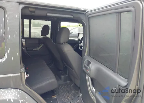 2017 Jeep Wrangler Unlimited Big Bear 4X4 from USA, damaged, VIN 1C4BJWDGXHL621093